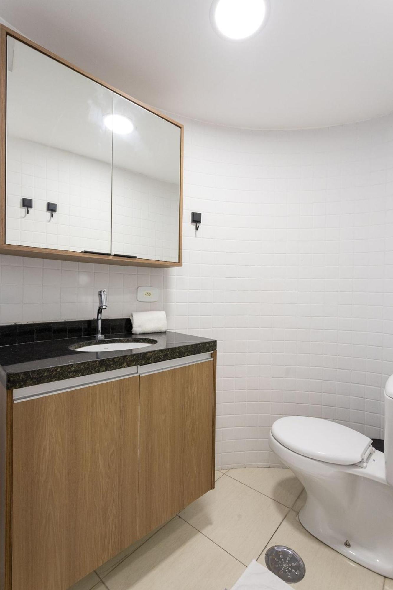 Impecavel C/ Garagem Prox Metro Hospitais E Mto +! *