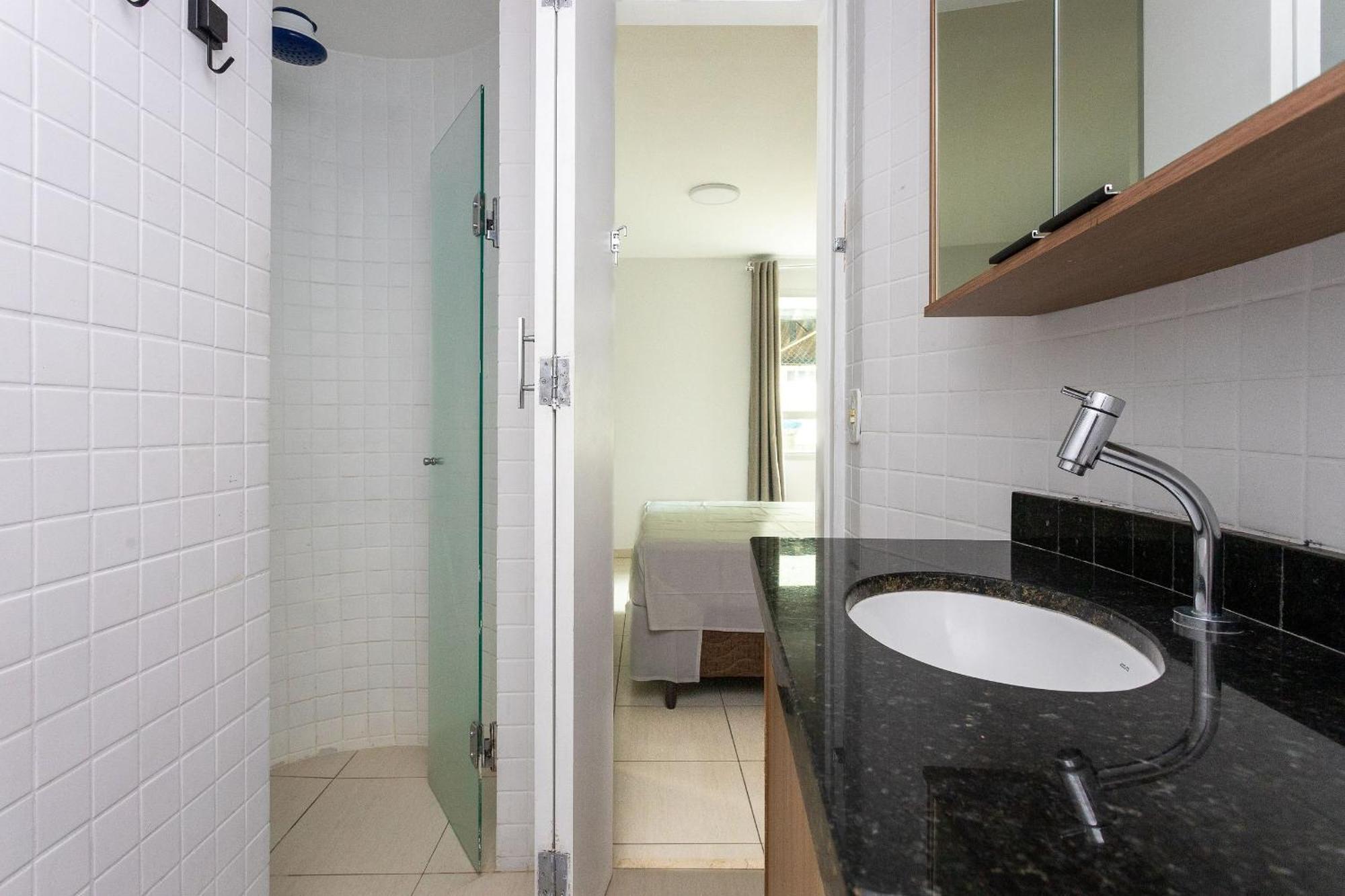 Apartamento Impecavel C/ Garagem Prox Metro Hospitais E Mto +! *