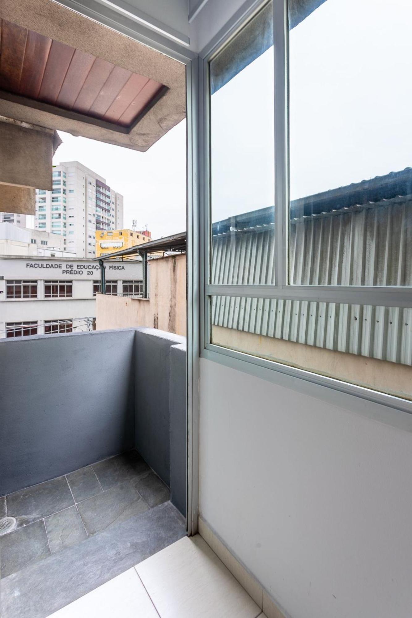 Impecavel C/ Garagem Prox Metro Hospitais E Mto +! Apartamento